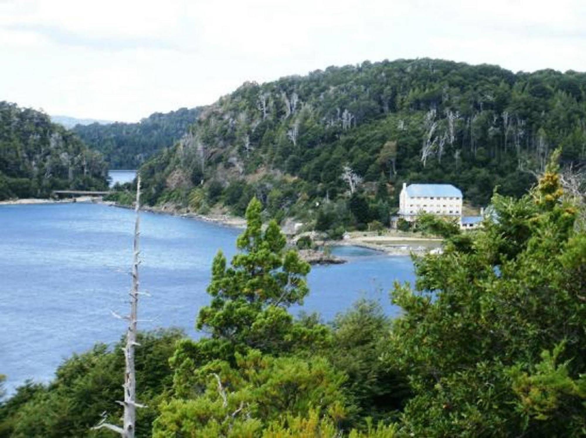 Hotel Alun Nehuen San Carlos de Bariloche Exterior foto